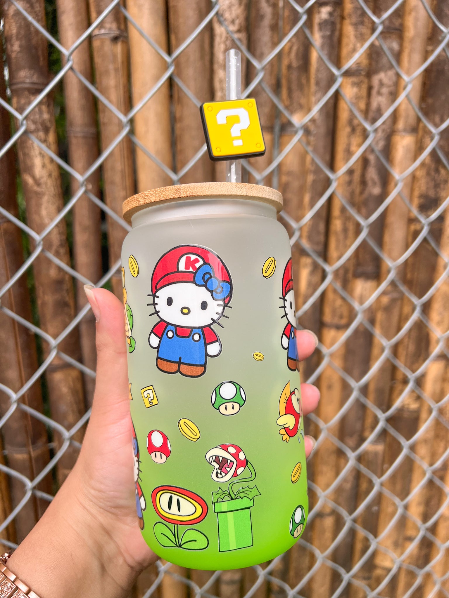 Kitty Mario Frosted glass can